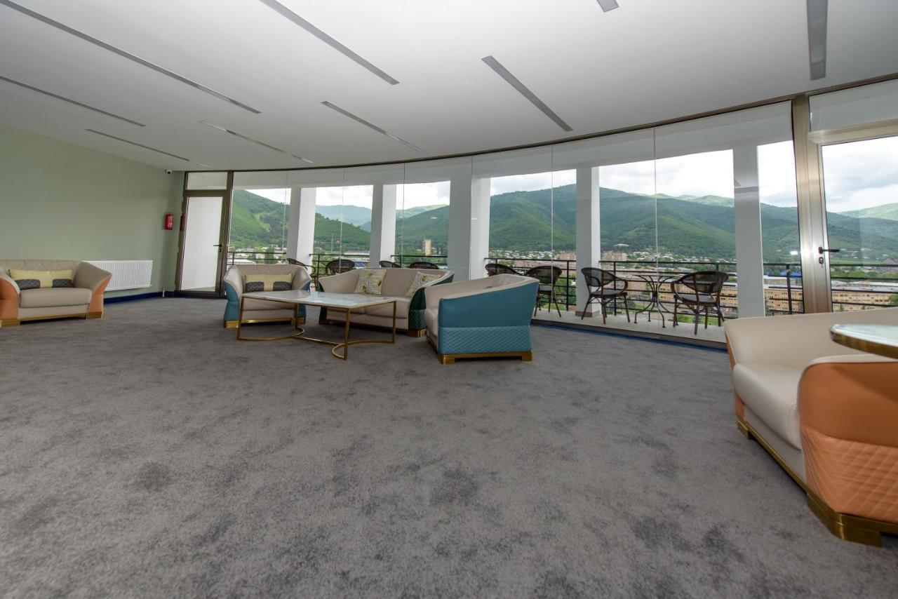Kirovakan Hotel Vanadzor Exteriér fotografie